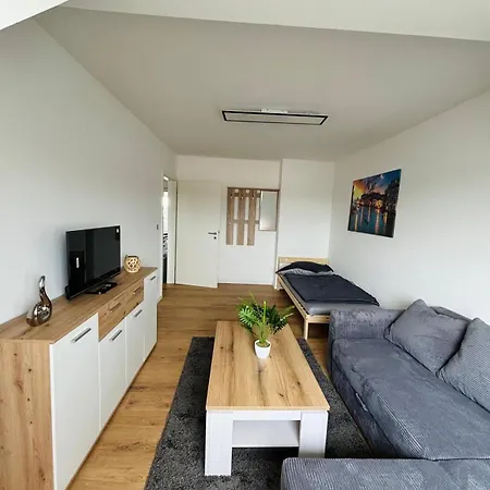 Apartment- Kernsaniert-duesseldorf Bilk Appartement Düsseldorf